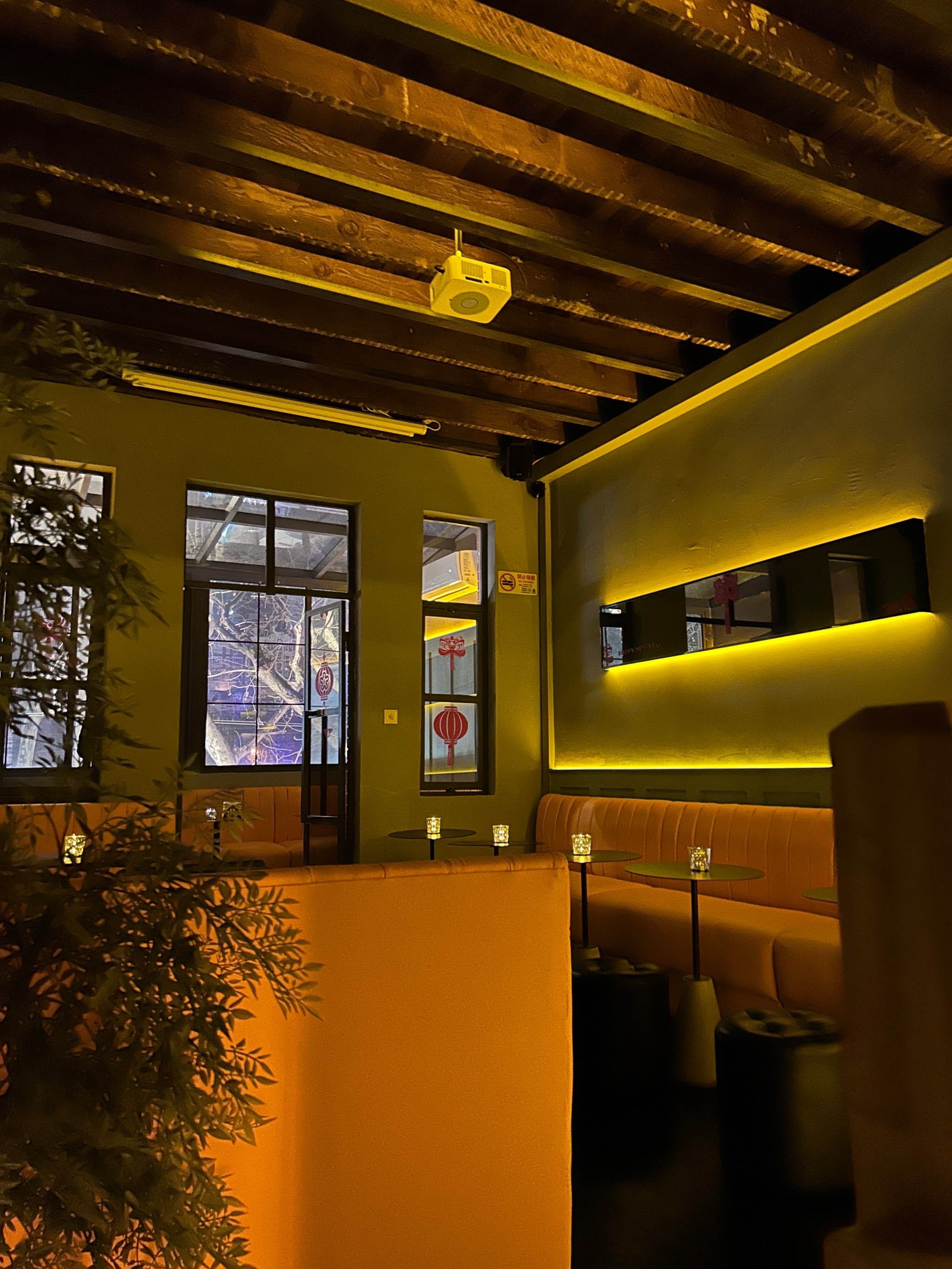 赣州商务KTV高低端对比-于都县ktv预订